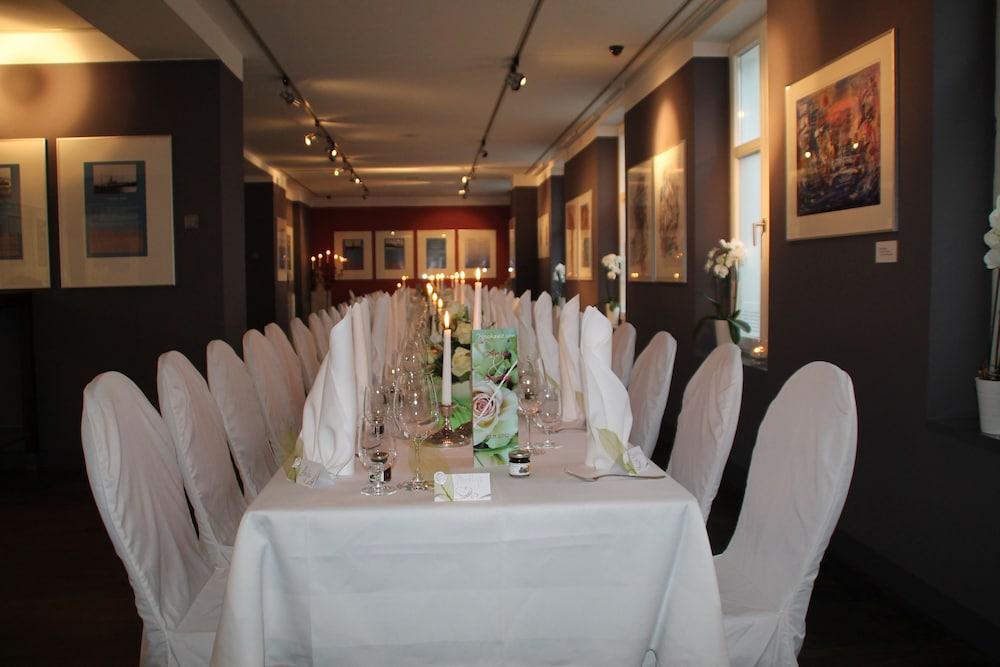 Hotel Ringelnatz Warnemünde 3*